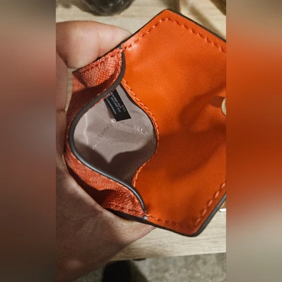 Michael Kors Orange Clutch w/Card Case - Picture 10 of 11